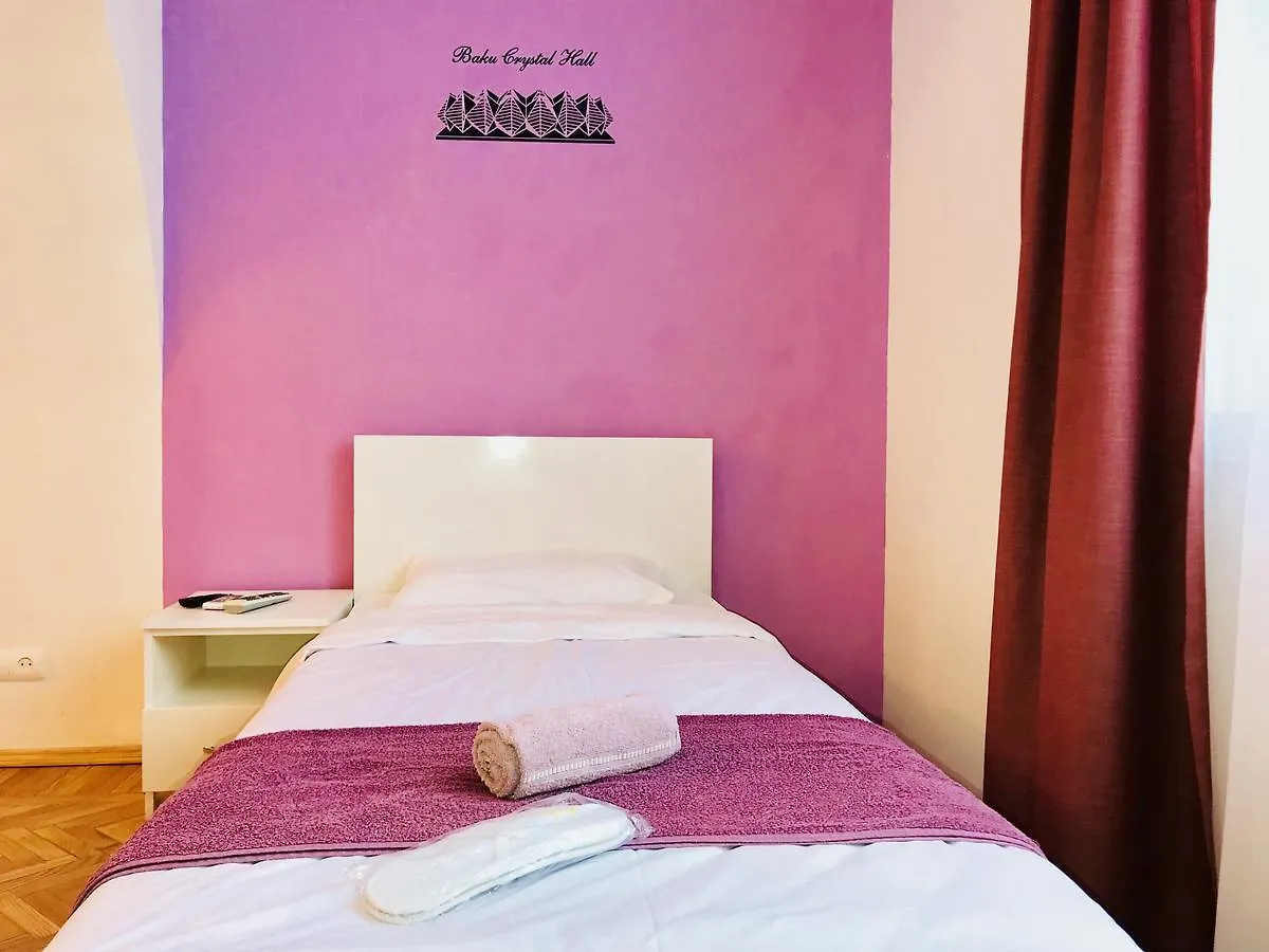 Check-In Apartment Near Fountain Square Vidadi Str Baku