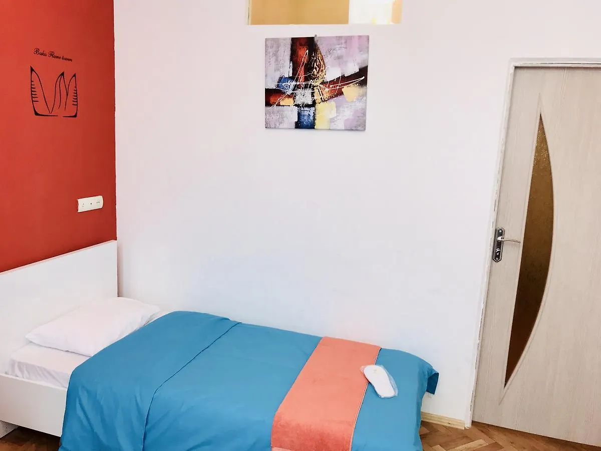 Check-In Apartment Near Fountain Square Vidadi Str Baku