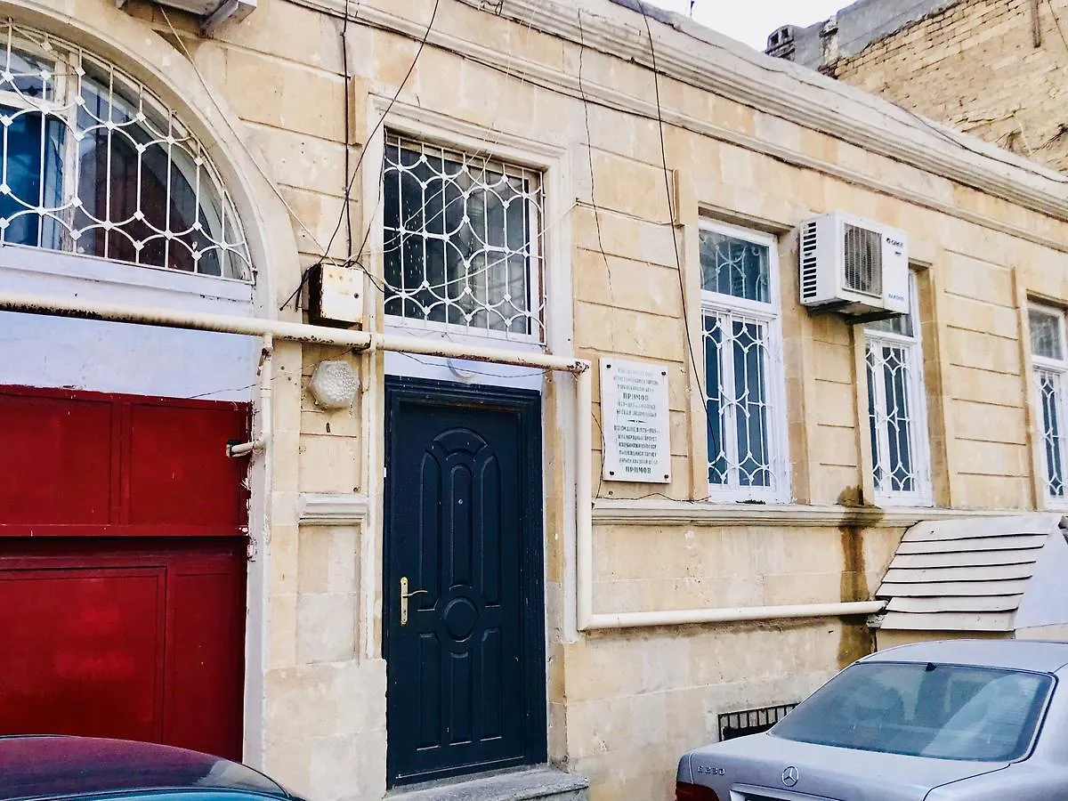 Check-In Apartment Near Fountain Square Vidadi Str Baku